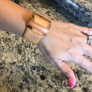 100% Authentic
Louis Vuitton Poignet